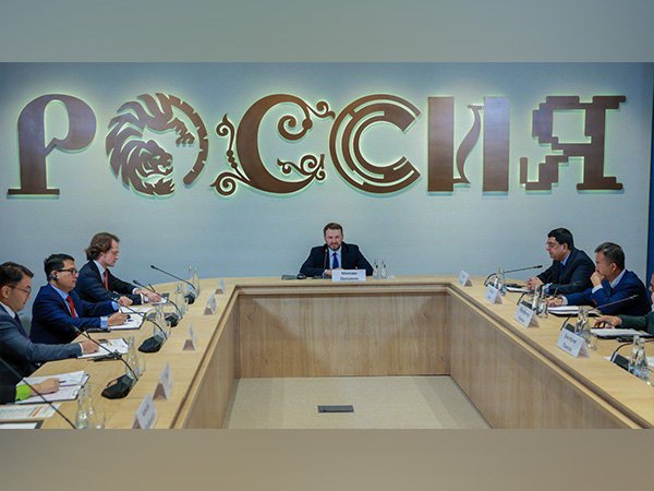 Experts of Open Dialogue Discuss Architecture of Trade and Economic Connectivity in the New World at NC “Russia” Branch in Primorye
